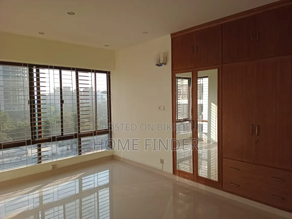 4 Bedroom Apartment in Gulshan for Rent in Gulshan