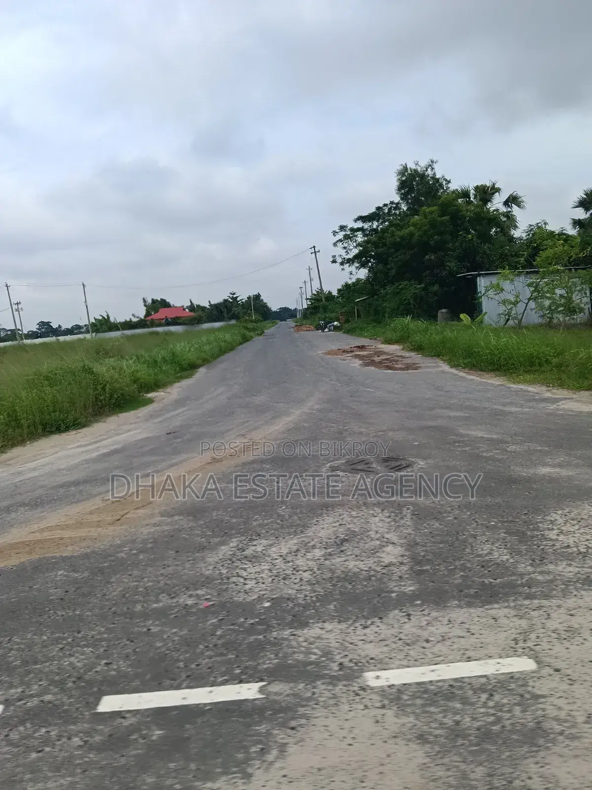 Block-P, 40 Katha, North+South+Lake Road Size 40/25+200 Feet Lake in Basundhara