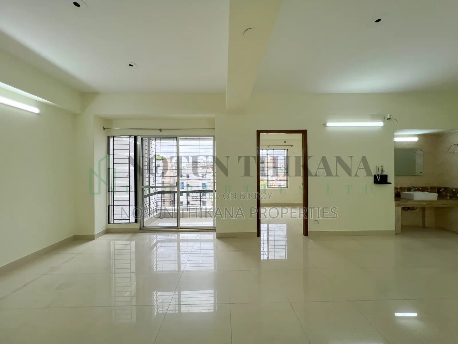 3 Bedroom Apartment in Bashundhara for Sale in Basundhara