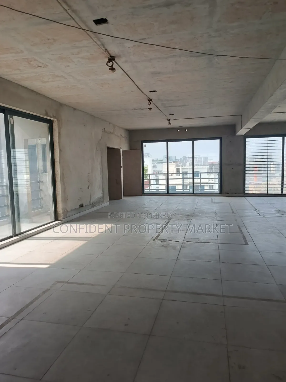 Exclusive Commercial Space for Rent in Uttara in Uttara