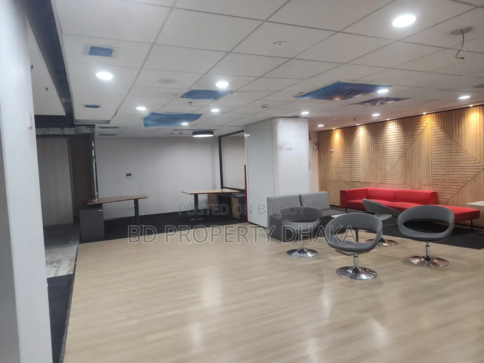 5820 Sqft Nice Modern Building Commercial Space Rent in Gulshan Avenue in Gulshan