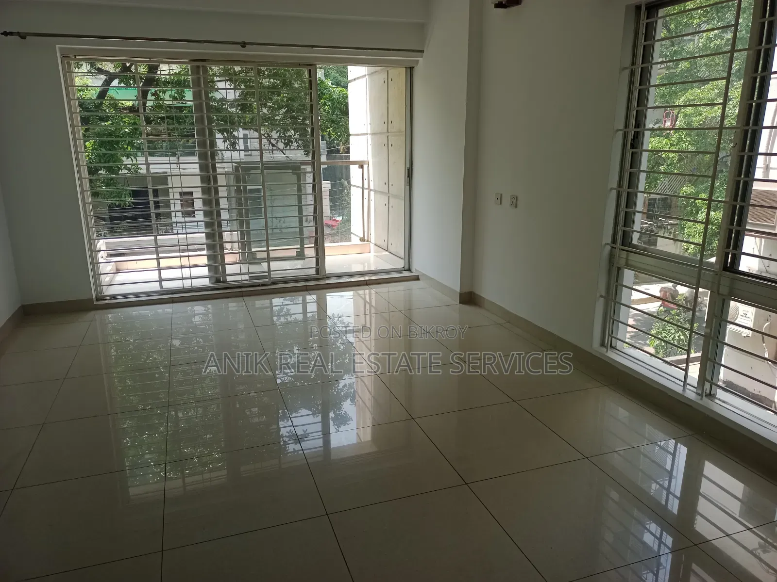 4-Bedroom Apartment in Anik Real Estate, Baridhara for rent in Baridhara