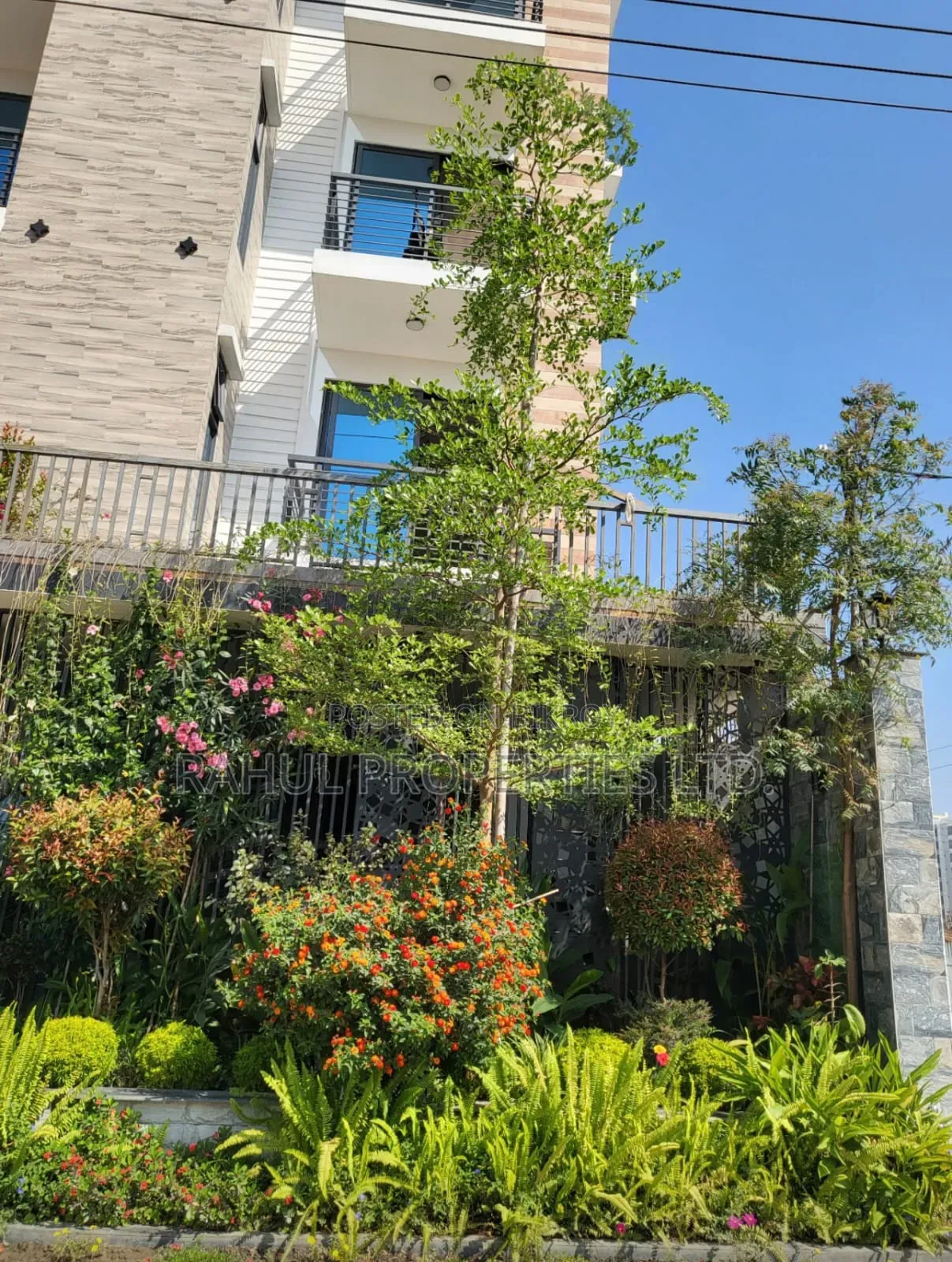 Furnished 13bdrm House in Green House, Basundhara for Sale in Basundhara