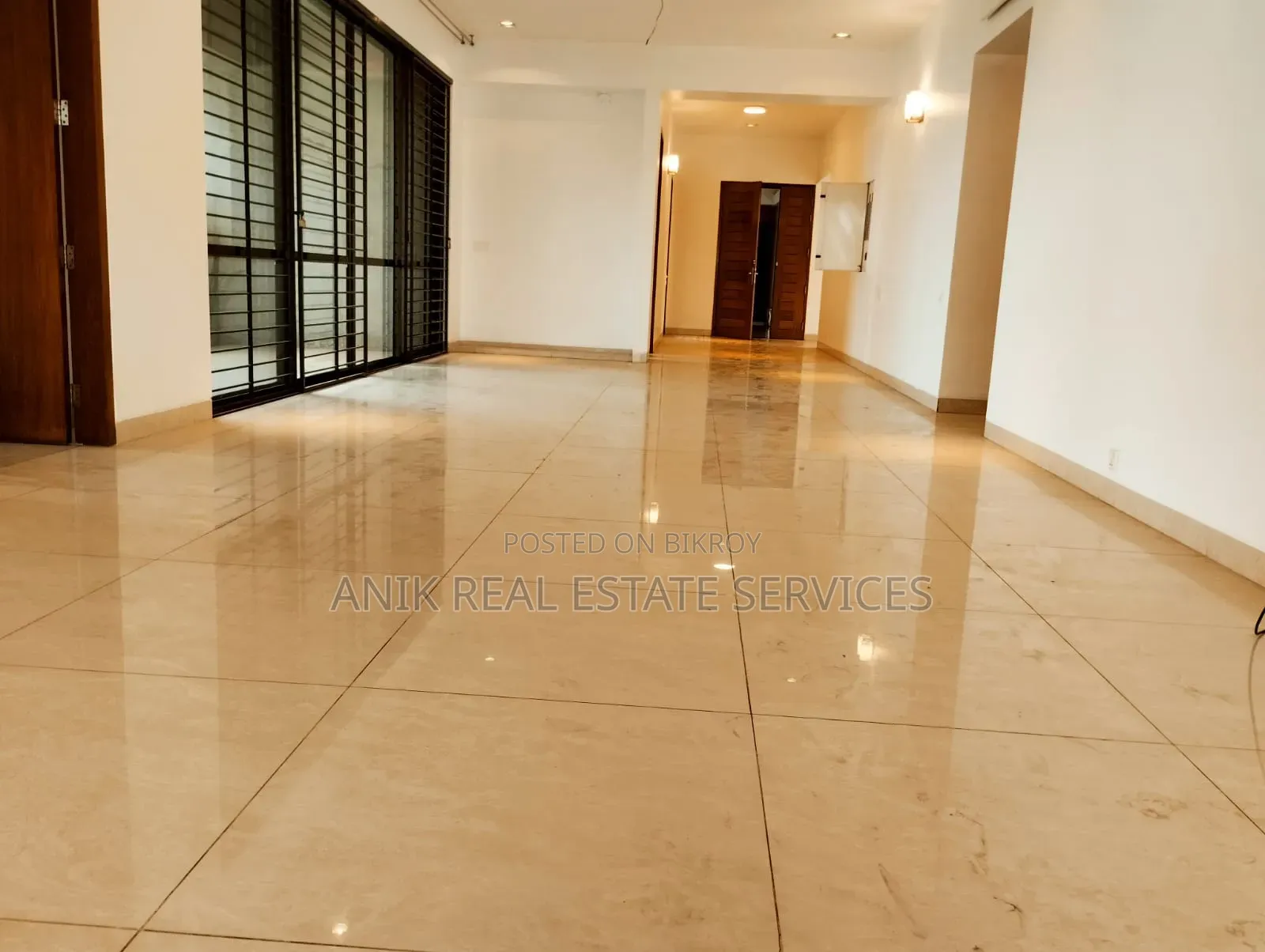 4 Bedroom Apartment in Anik Real Estate, Gulshan for Rent in Gulshan