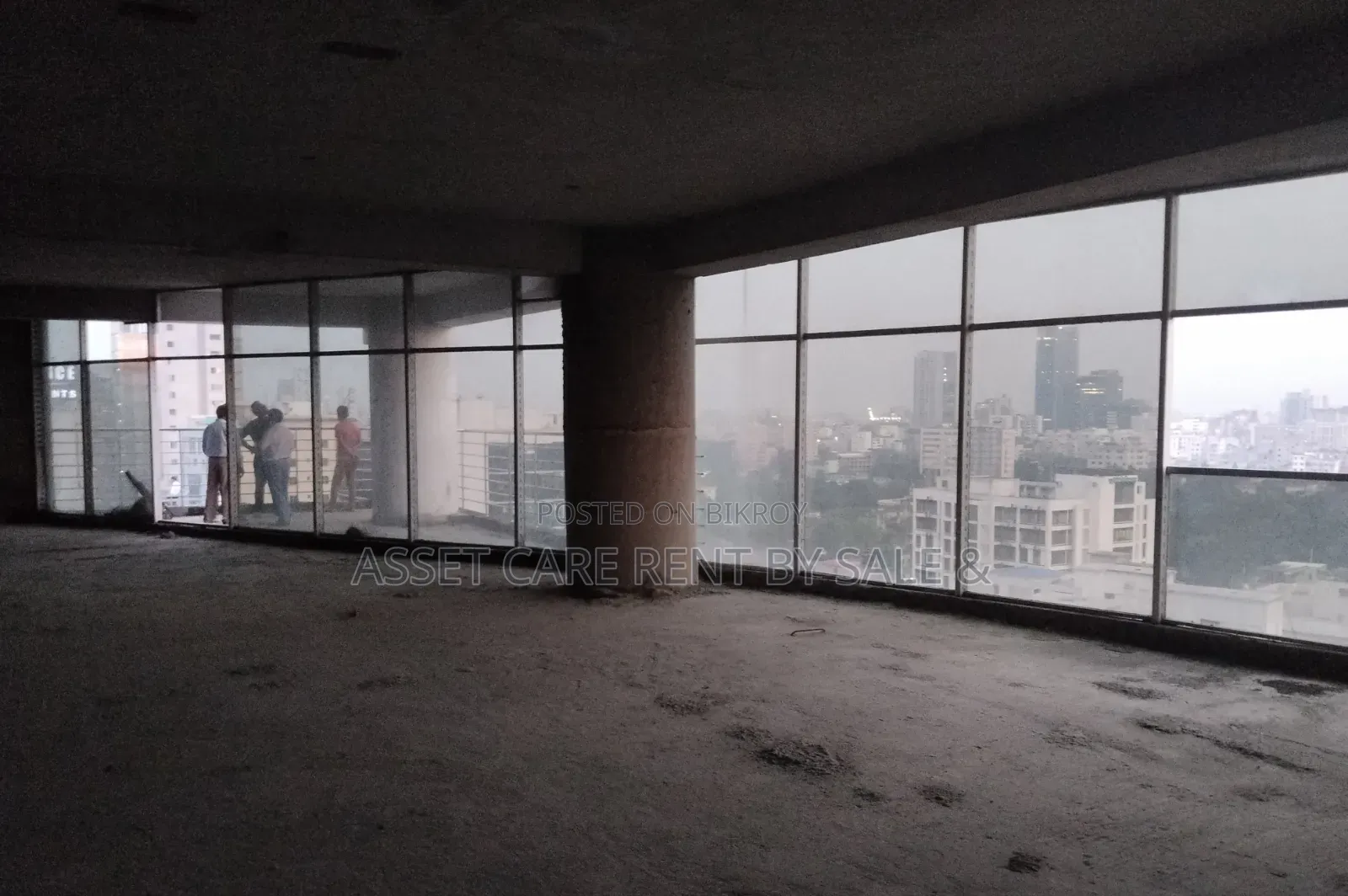10200 SQF Commercial Space Rent at Mohakhali Avenue in Gulshan