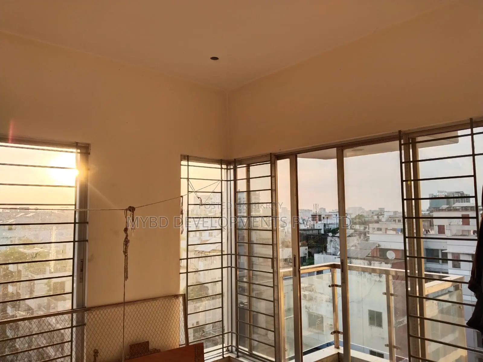 4 Bedroom Apartment in Bashundhara for sale in Basundhara