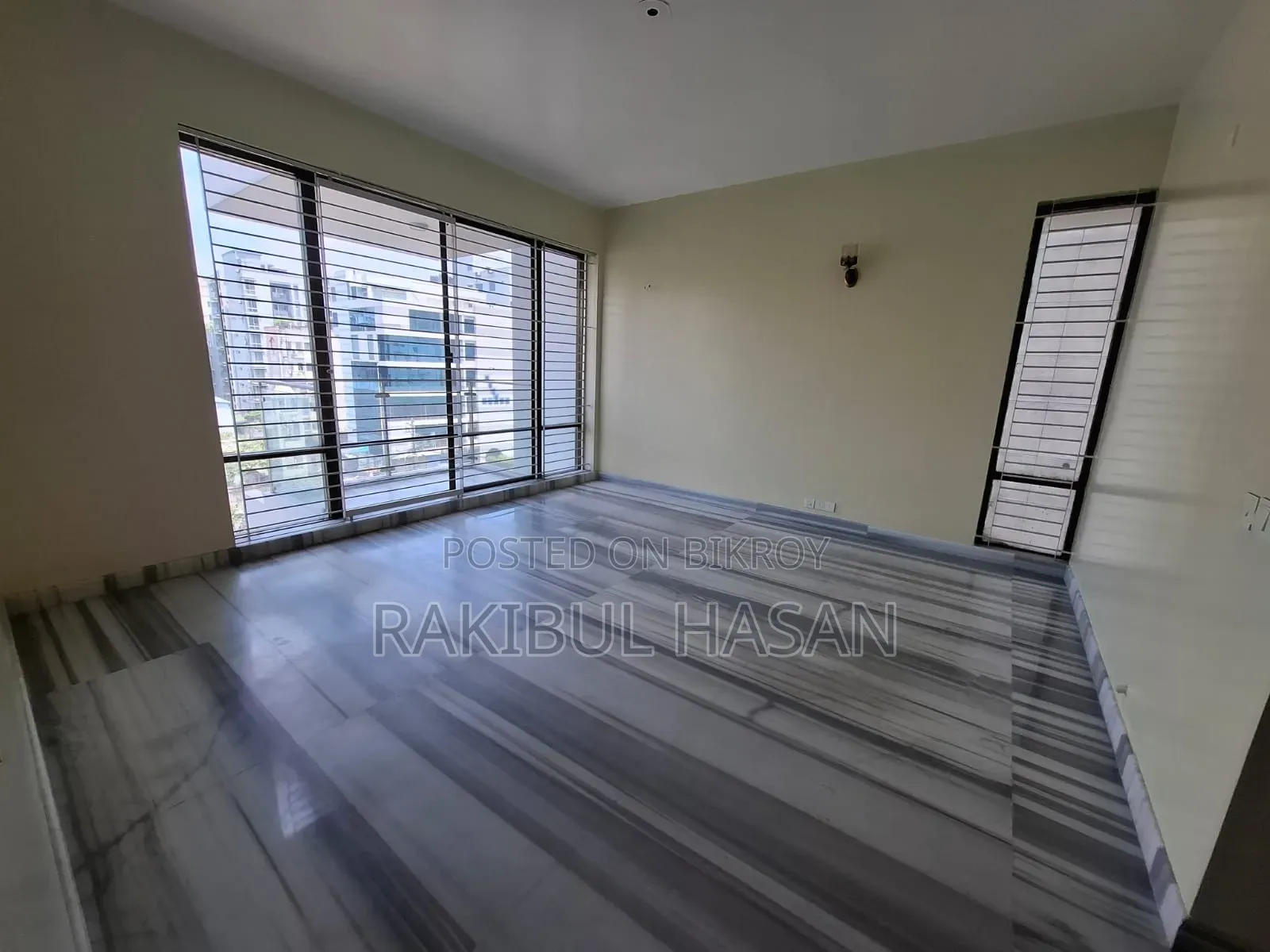 4500 Square Feet Office Rent in Baridhara in Baridhara