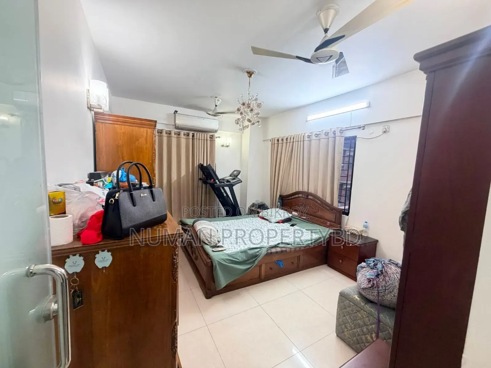 Furnished 3 Bedroom Apartment in Numan Property Bd, Basundhara for Rent in Basundhara