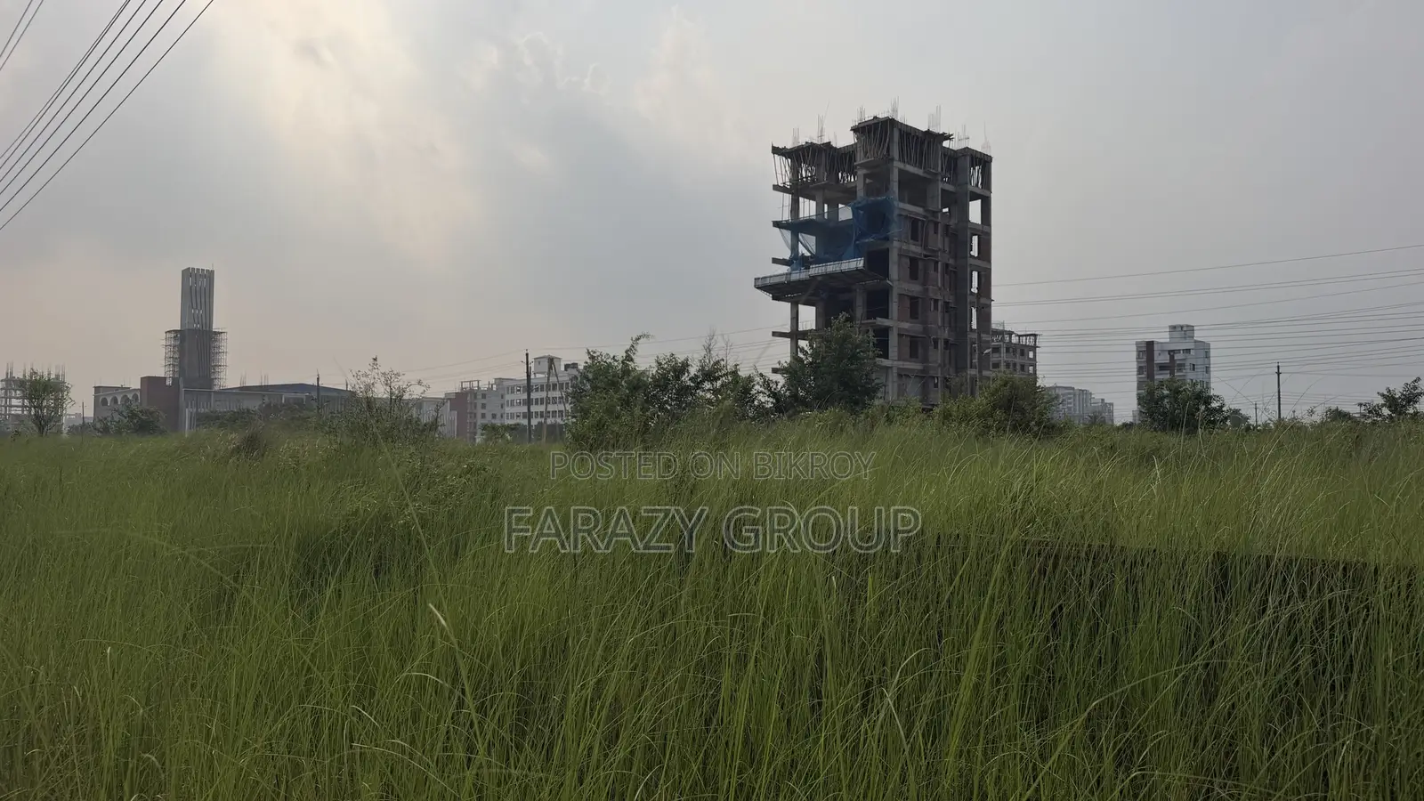 P-Block 5 Katha Prime Location Near Central Mosque, Bazar Protidin in Basundhara