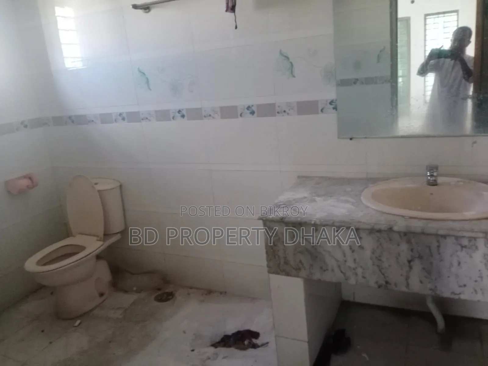 6300 SQFT 2 Flat Nice Building Office Space Rent in Banani in Banani