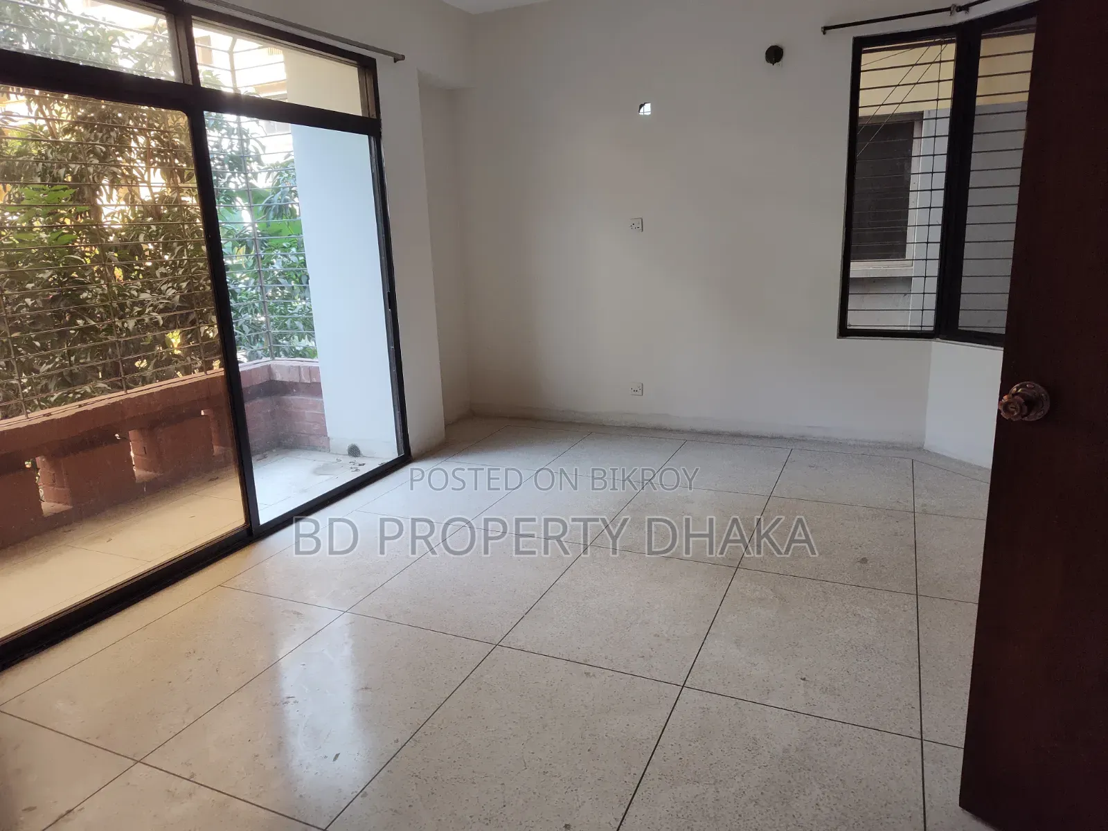 2200 SQFT Office Space Rent in Banani in Banani