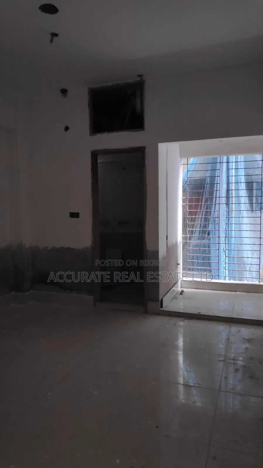 Furnished 3 Bedroom Apartment in Accurate Real Estate, Dhanmondi for Sale in Dhanmondi