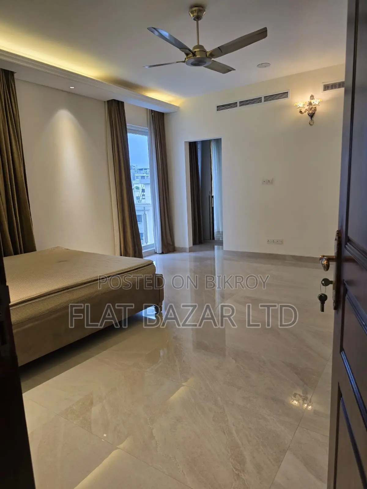 4-Bedroom Apartment in Gulshan for Sale in Gulshan