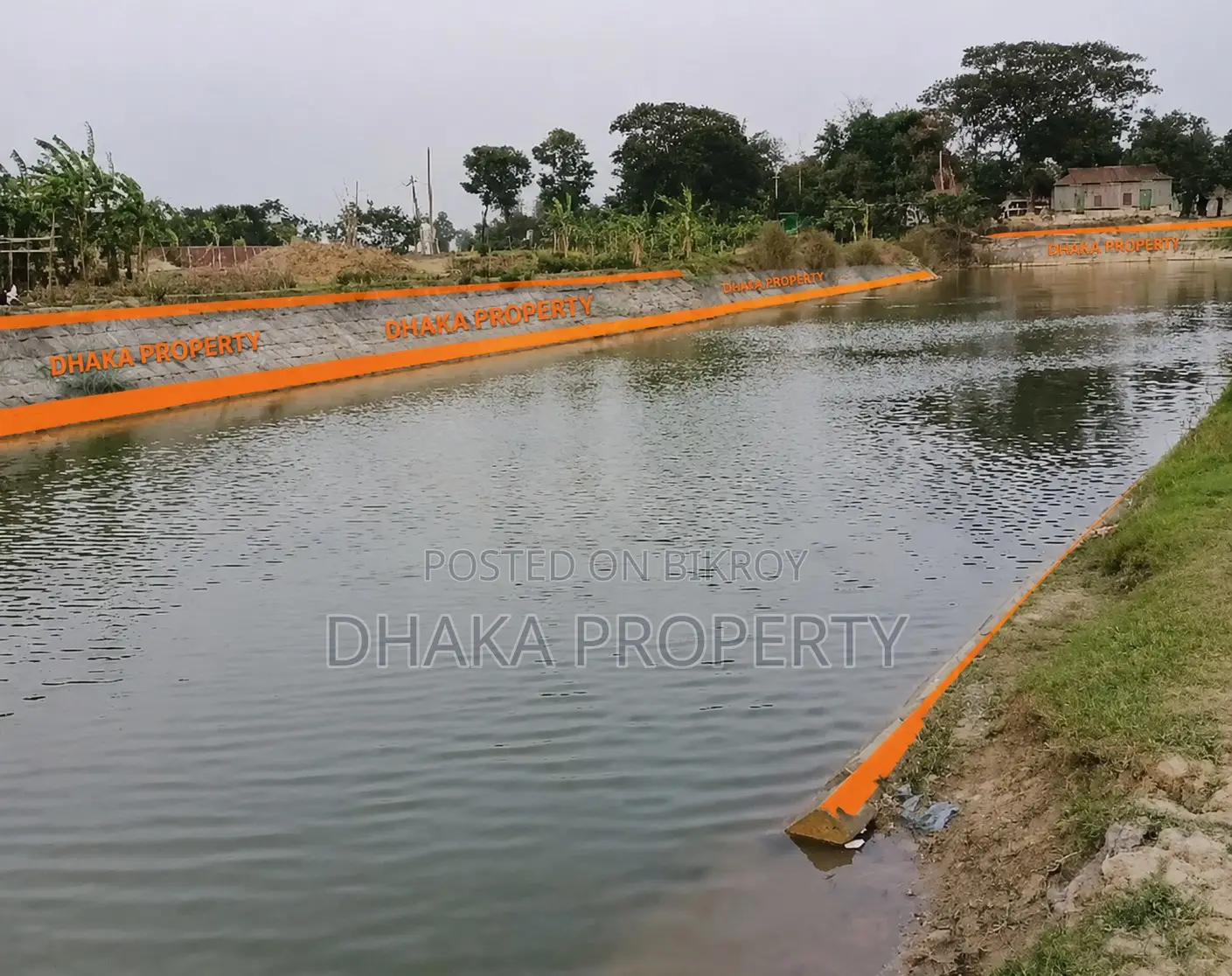 60ft Road 3 Katha Lake View at Sector 17/J in Uttara