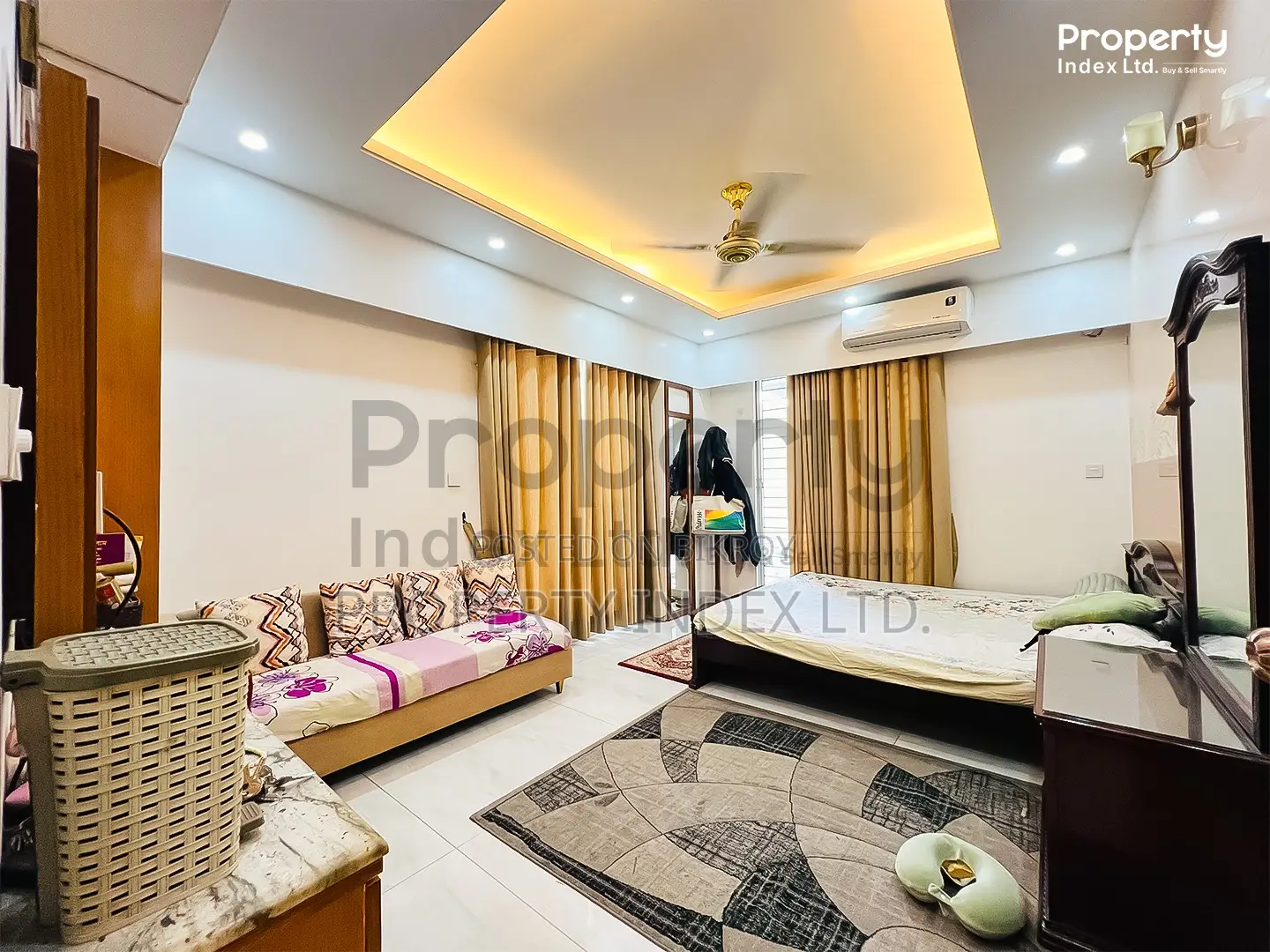 Furnished 4-Bedroom Apartment in Madina Developer, Basundhara for Sale in Basundhara