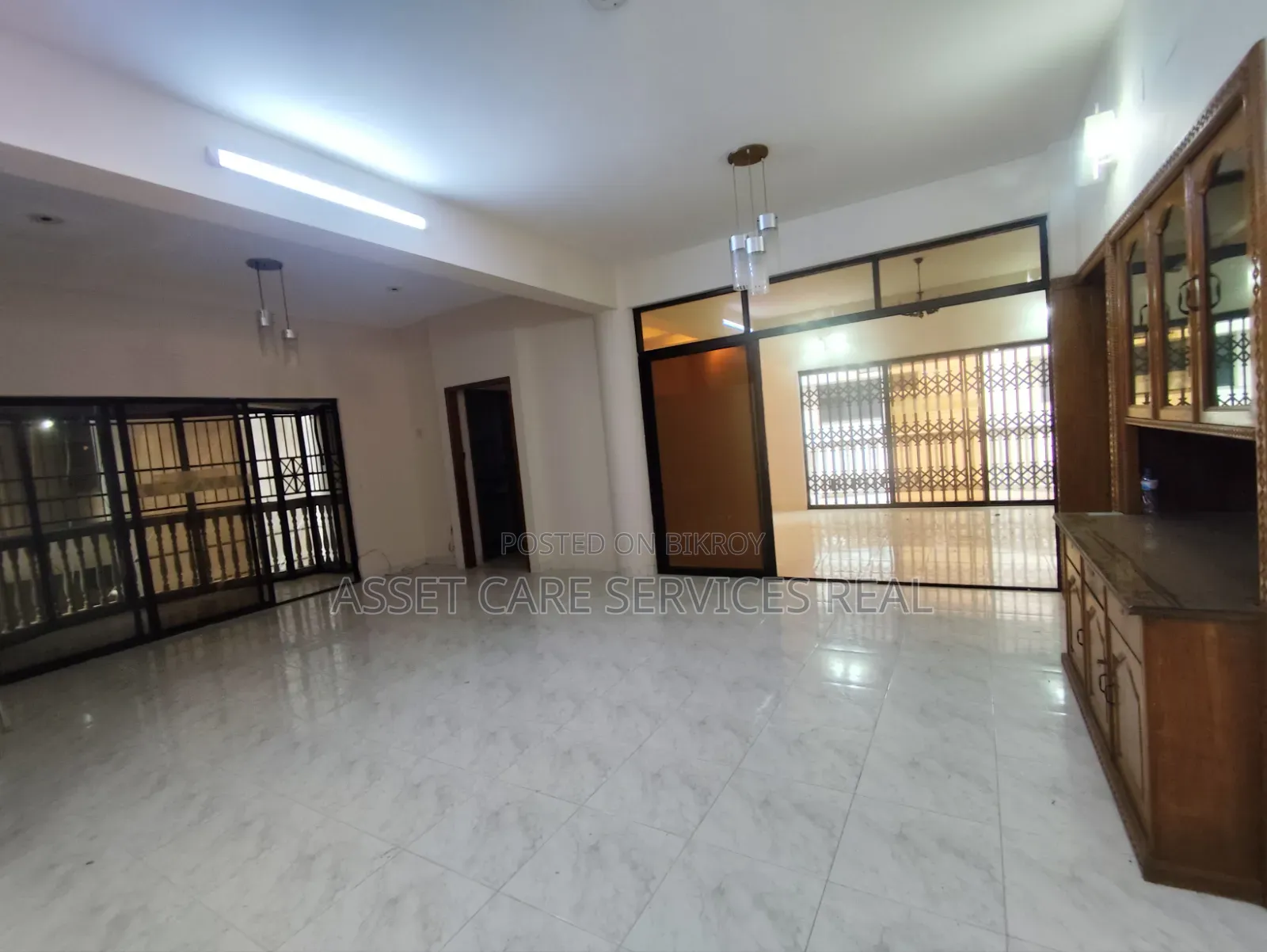 3350-SQFT Exclusive Office Space Rent in Gulshan in Gulshan