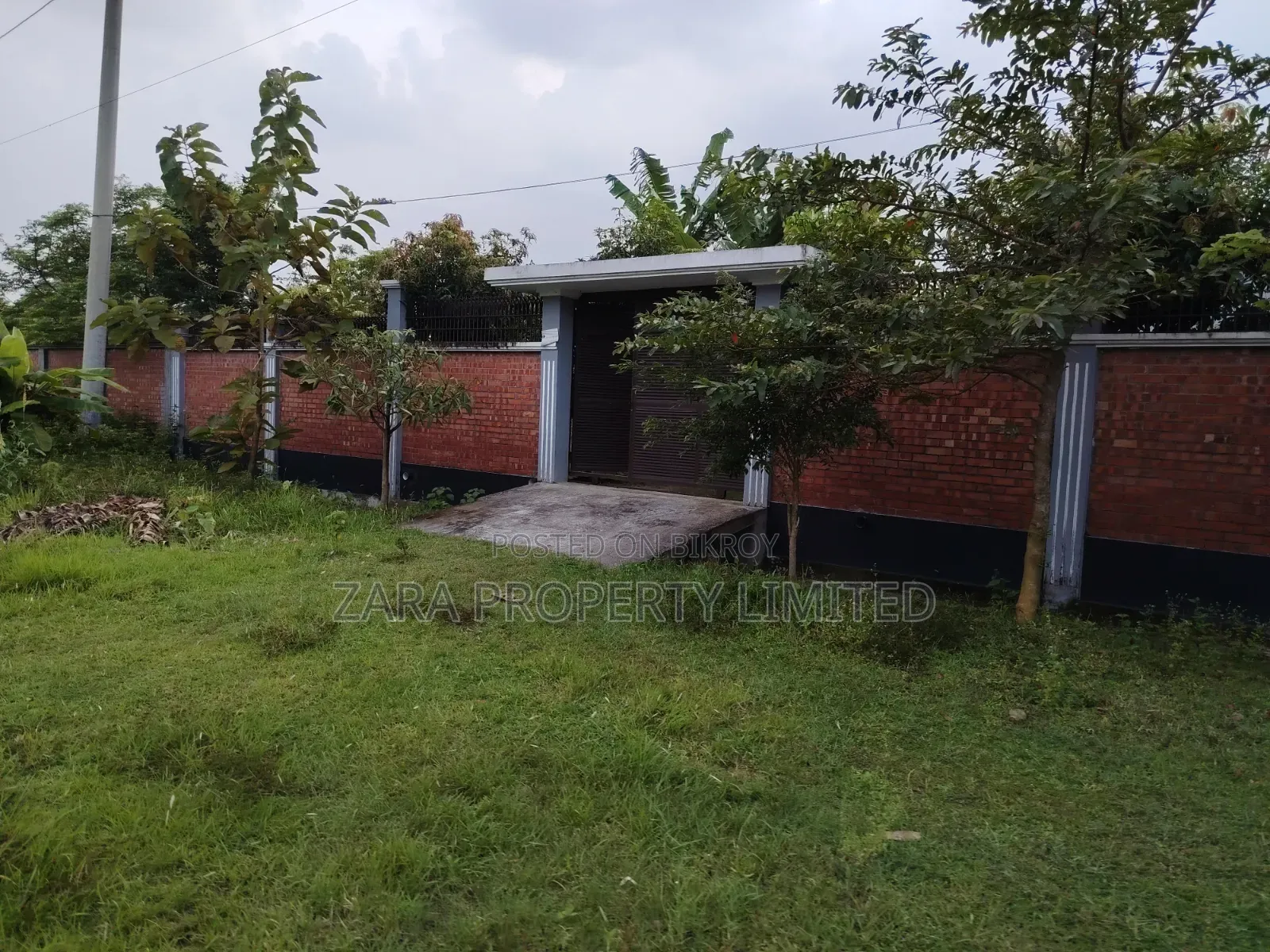 3+3 = 6 katha plot for sale in sector no. 28. in Purbachal