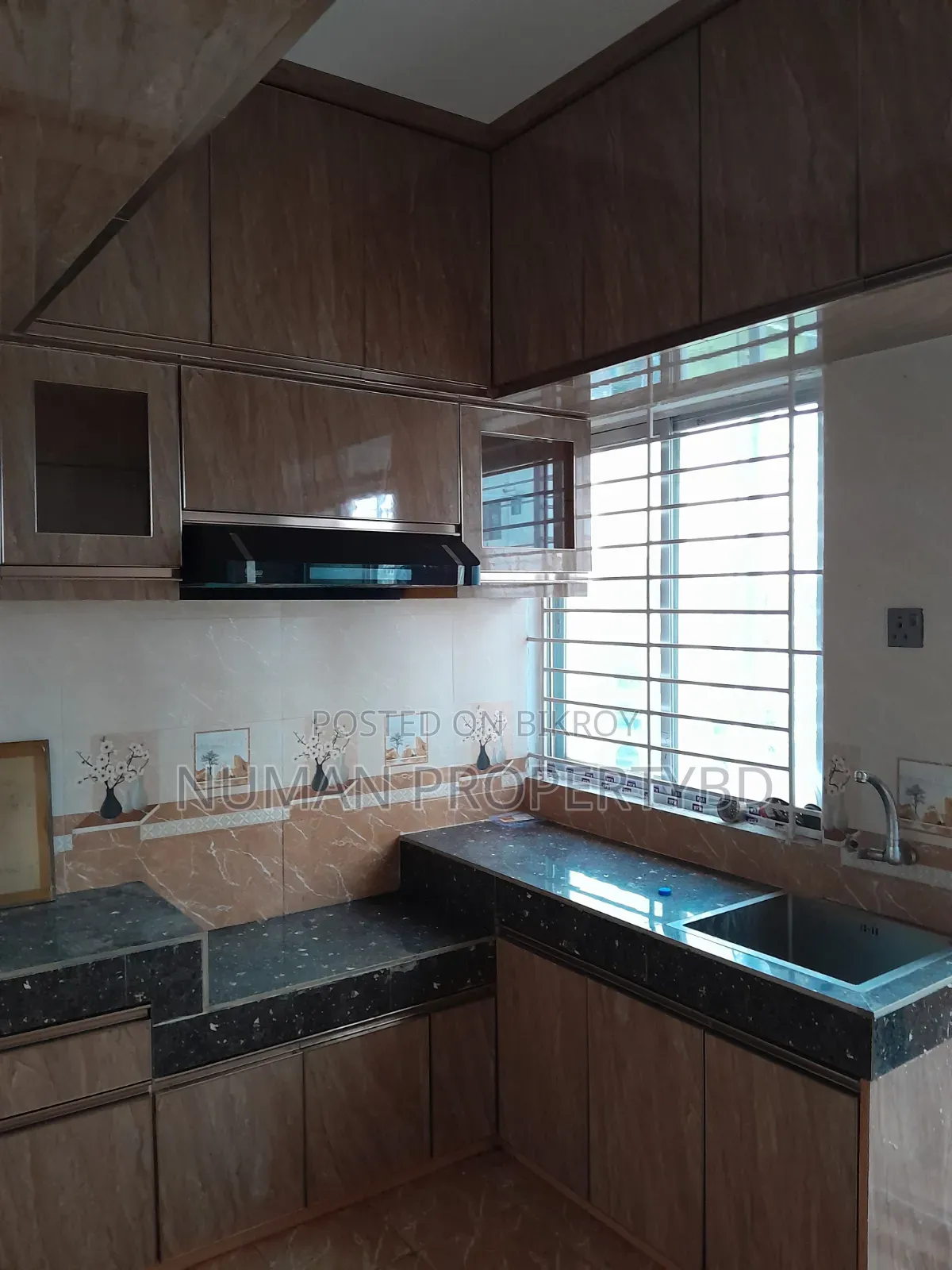 4 Bedroom Apartment in Numan Property Bd, Basundhara for Rent in Basundhara
