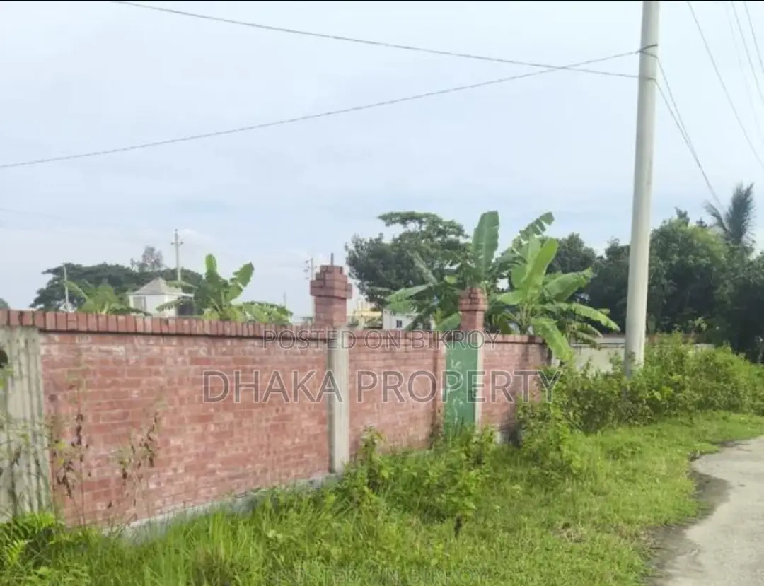 Front Open 3 Katha Park North at Sector-26 in Purbachal