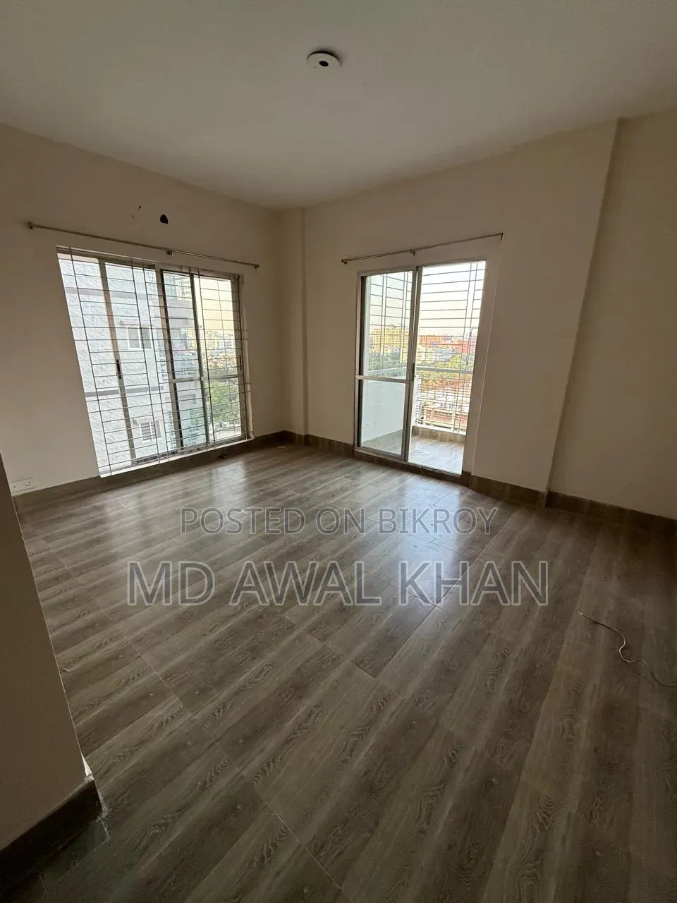 3 Bedroom Apartment in Shajahan Road Mohammadpur for Sale in Mohammadpur