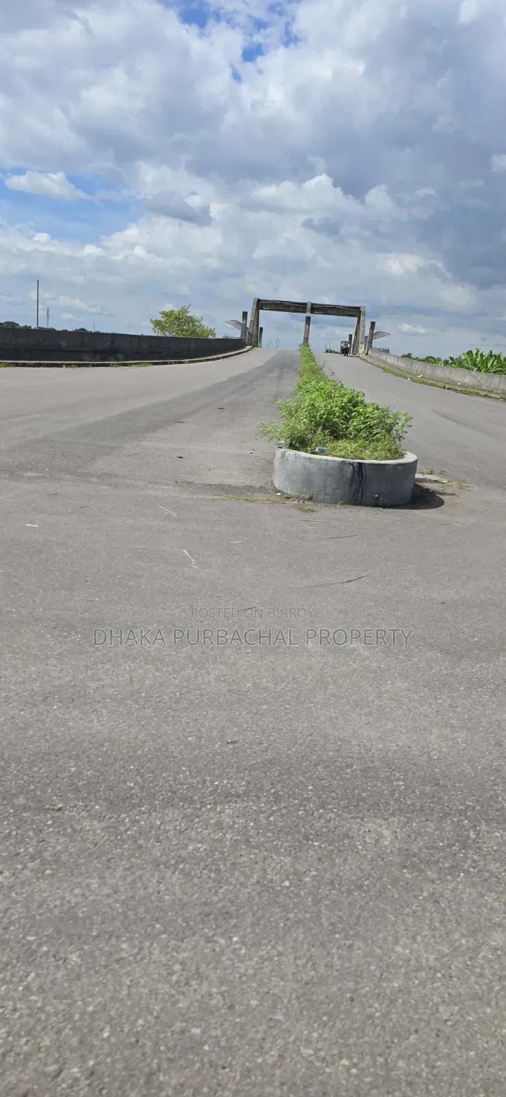 Rajuk Purbachal 300' Wide Road Plot Sell in Purbachal