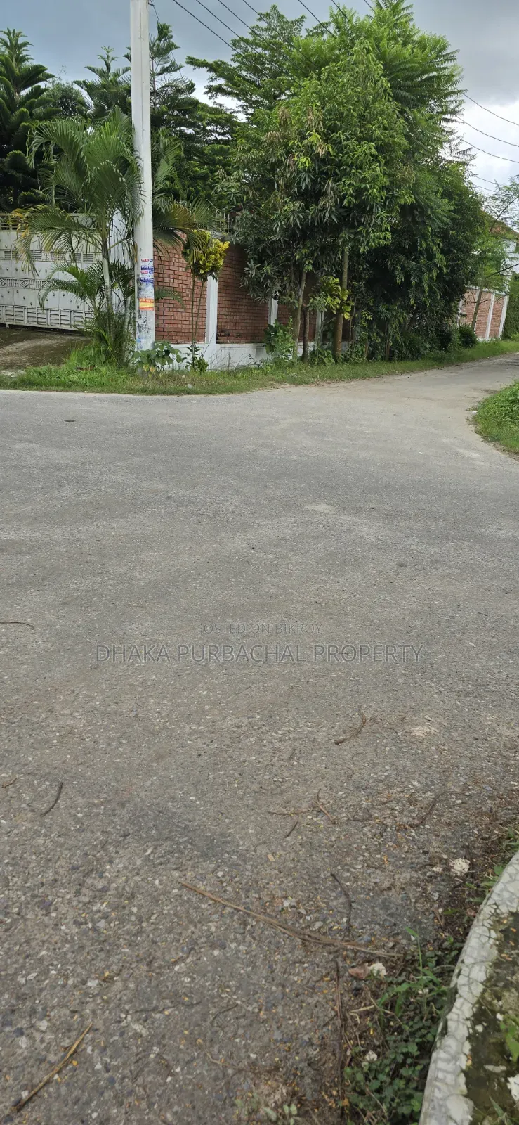 Sector - 24 Lake South Facing Boundary Complete Allotted Plot Sell in Purbachal