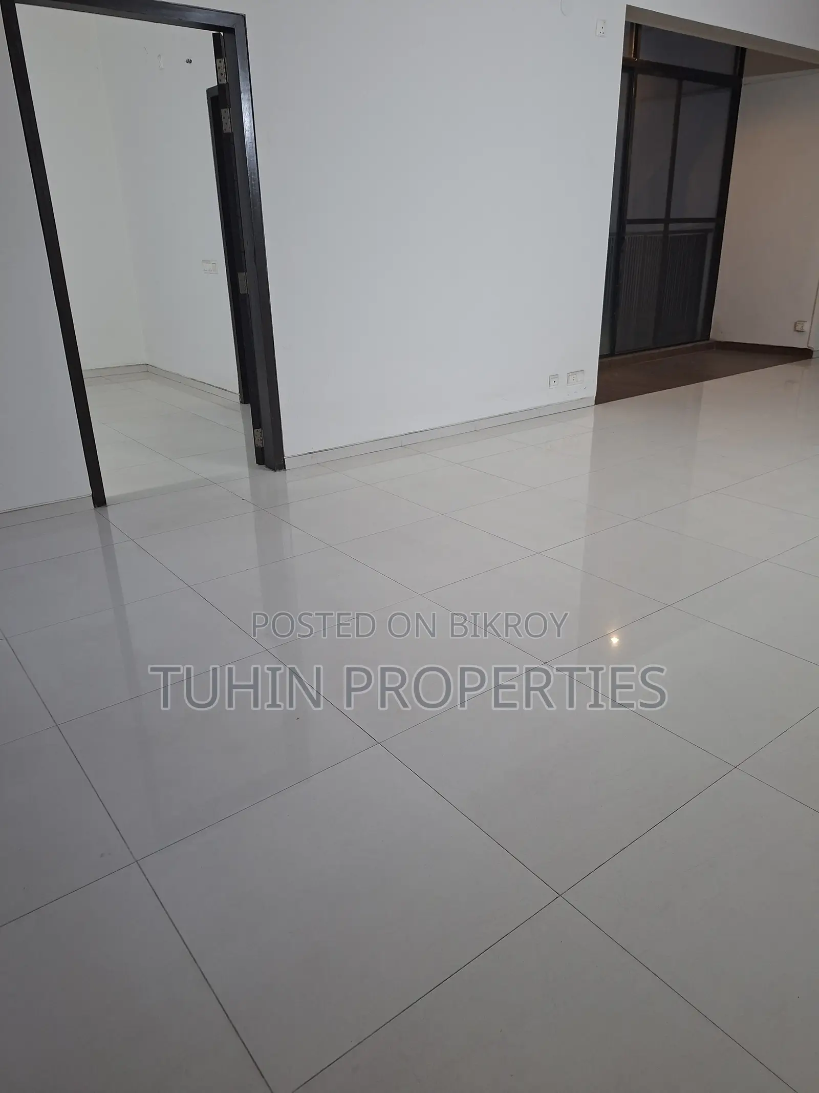 4 Bedroom Apartment in Bashundhara for Sale in Basundhara