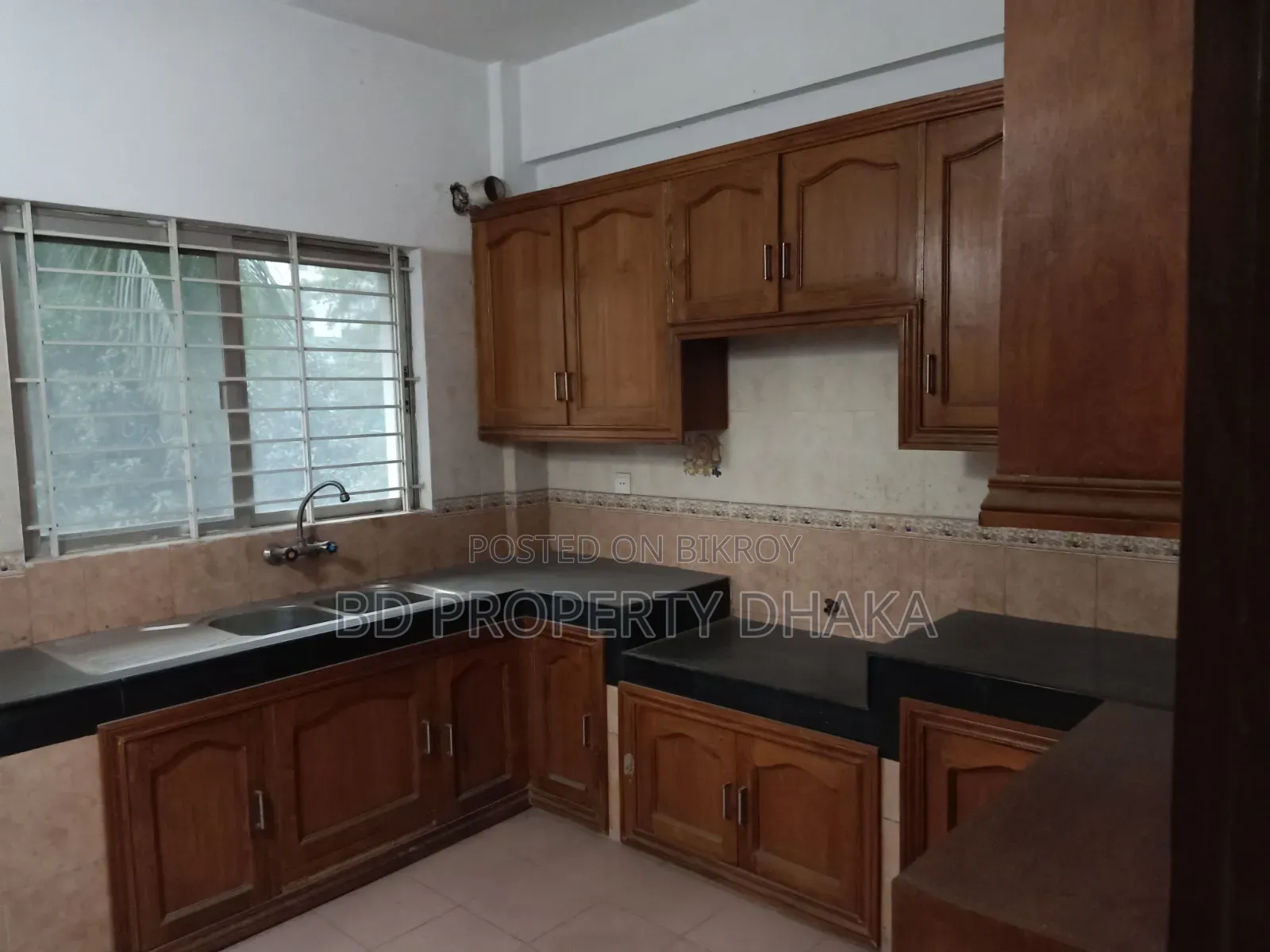4-Bedroom Apartment in Gulshan for Sale in Gulshan