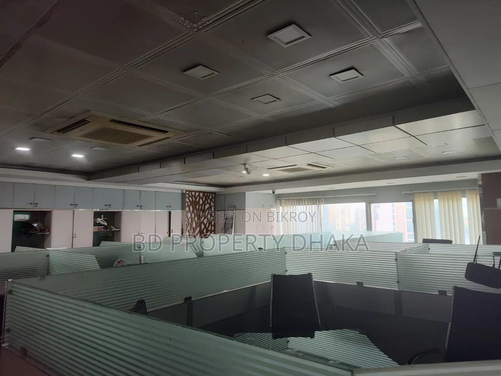 2200 SQFT Open Commercial Space Rent in Banani in Gulshan