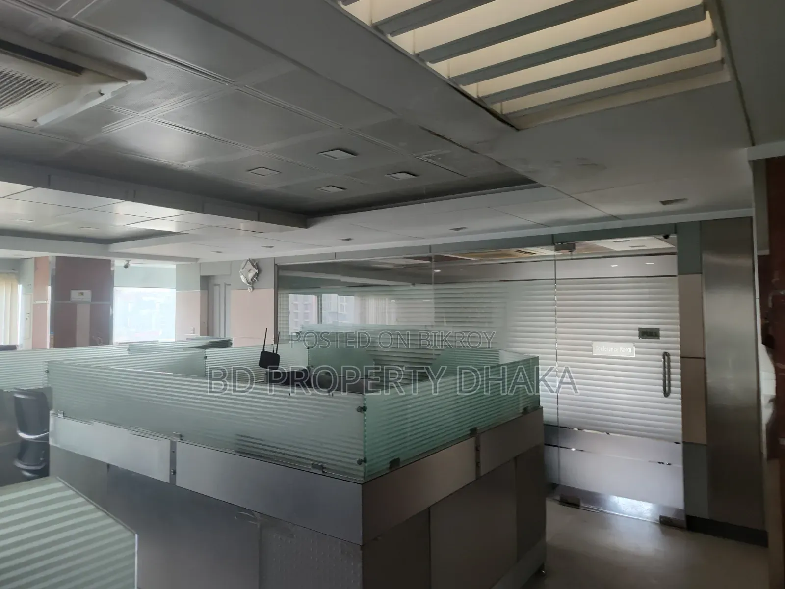 2200 SQFT Open Commercial Space Rent in Banani in Gulshan