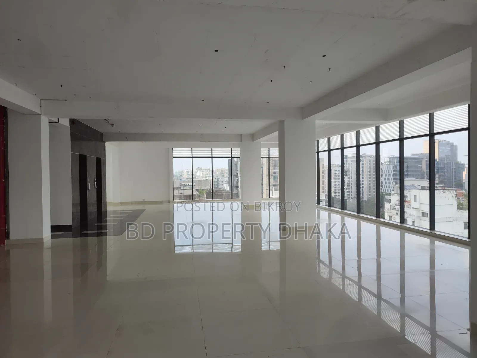 3100 SQFT Modern Commercial Property Rent in Banani in Banani