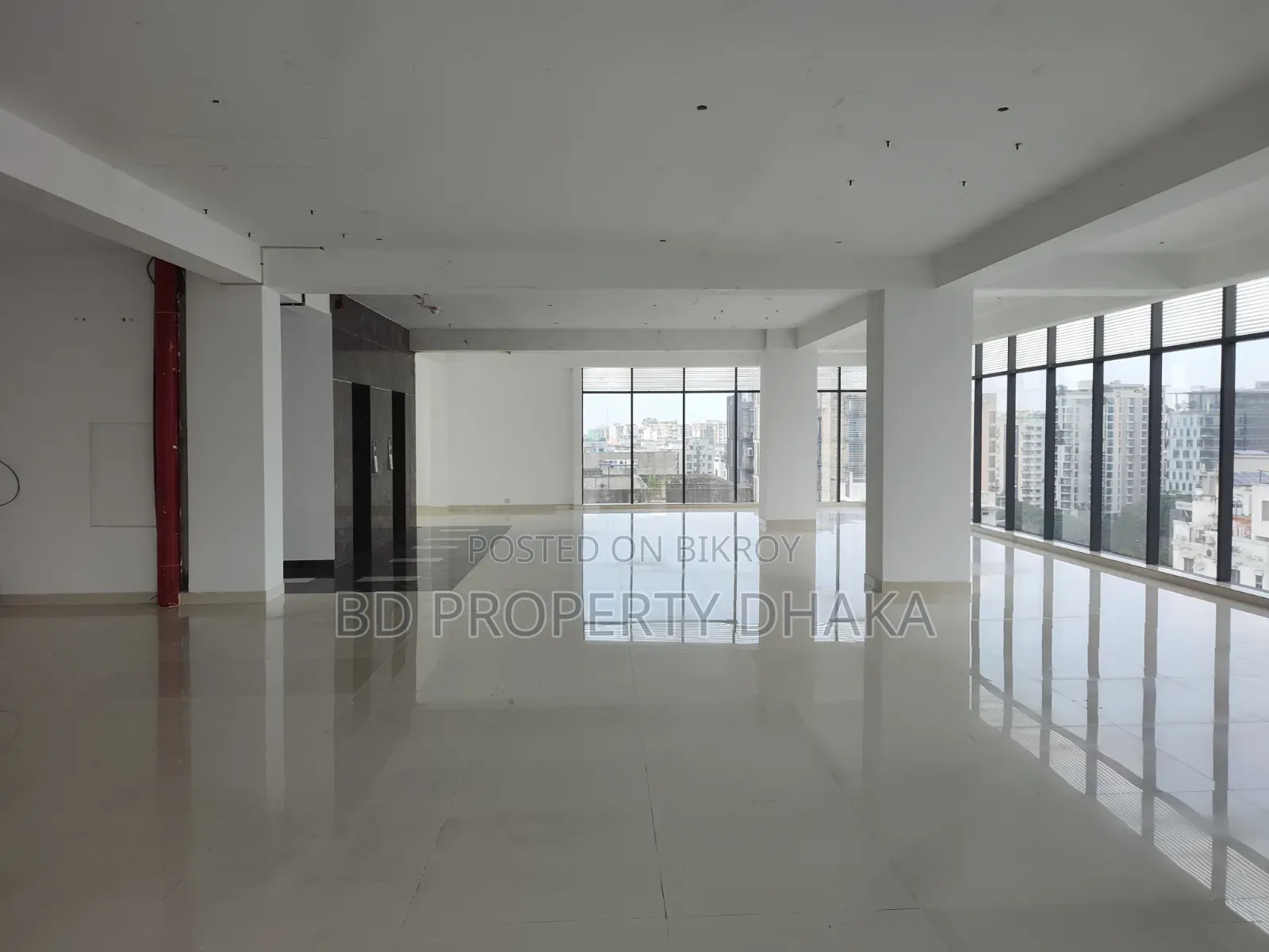 3100 SQFT Modern Commercial Property Rent in Banani in Banani