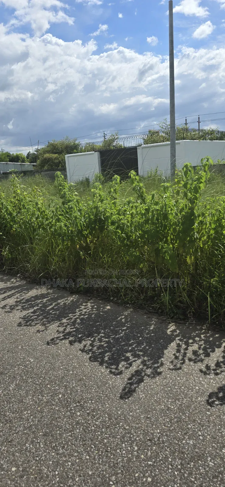 Rajuk Purbachal 3 Katha Land for Sale on 100-foot Wide Road Facing South in Purbachal