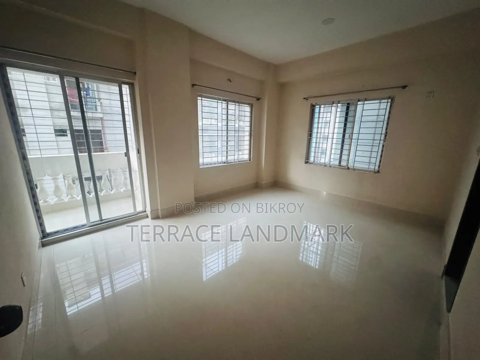 3-Bedroom Apartment in Basundhara for Sale in Basundhara