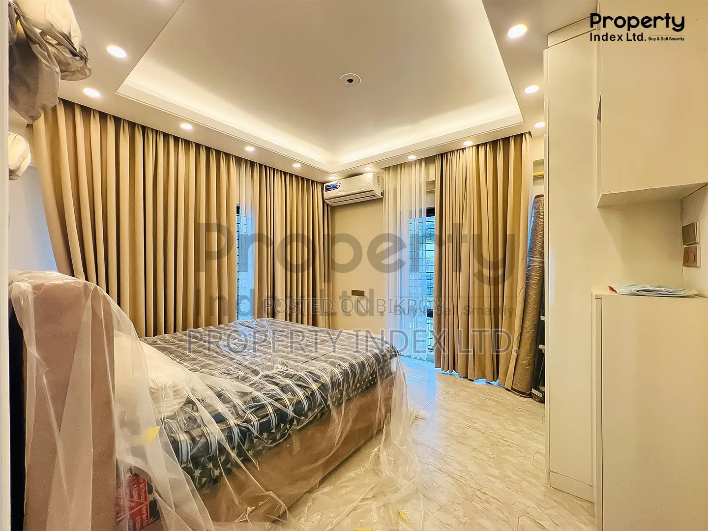 Furnished 4-Bedroom Apartment in FDL Development, Basundhara for Sale in Basundhara
