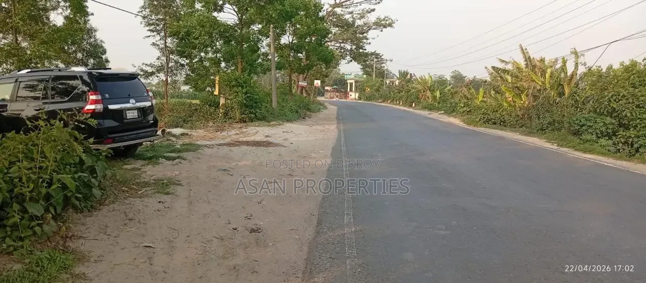 65 Katha land for sale along the Tongi Ghorashal Highway. in Kaliganj