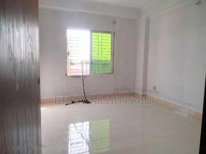Get a New Ready Flat of 1150 Square Feet in Keraniganj