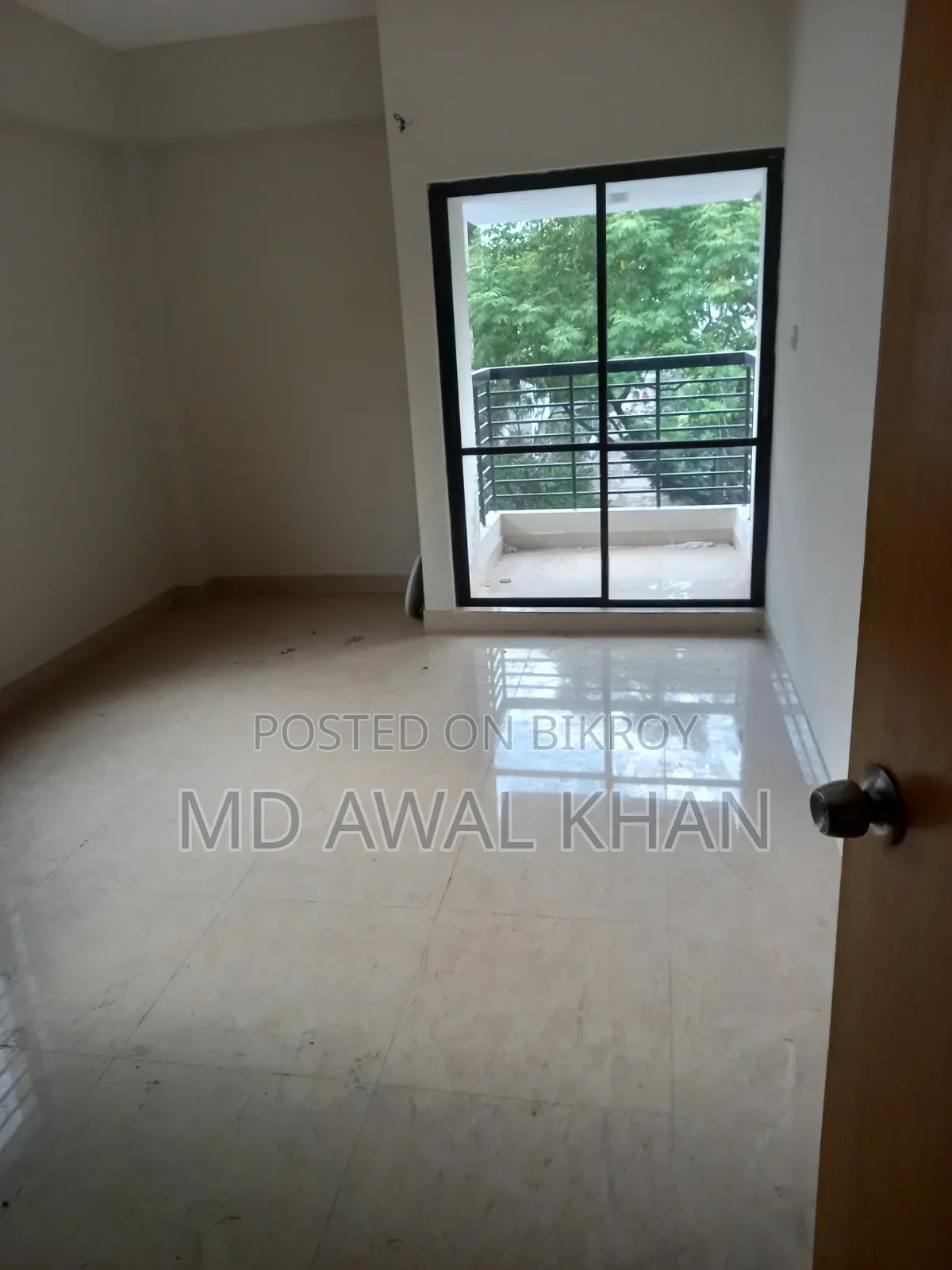 Furnished 3-Bedroom Apartment in Lalmatia, Mohammadpur for Sale in Mohammadpur