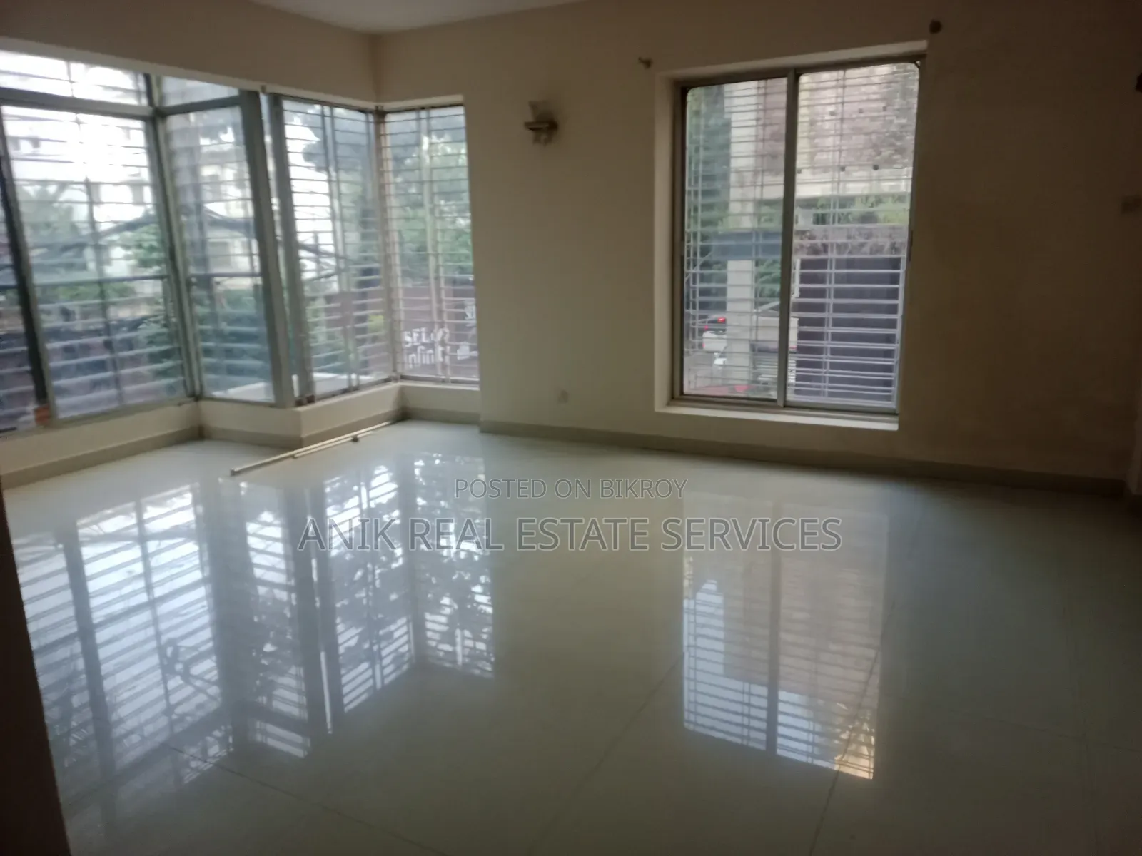 3bdrm Apartment in Anik Real Estate, Gulshan for rent in Gulshan