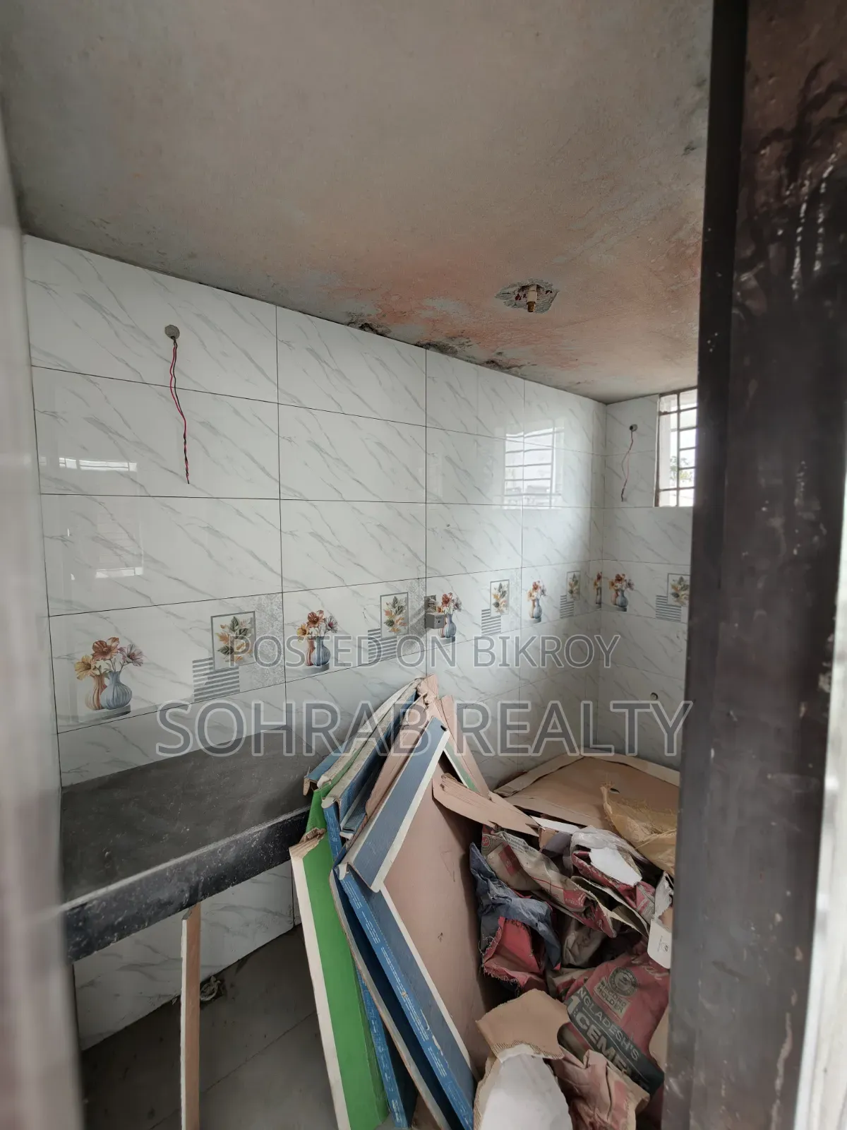 3bdrm Apartment in Sohrab Realty, Rampura for sale in Rampura