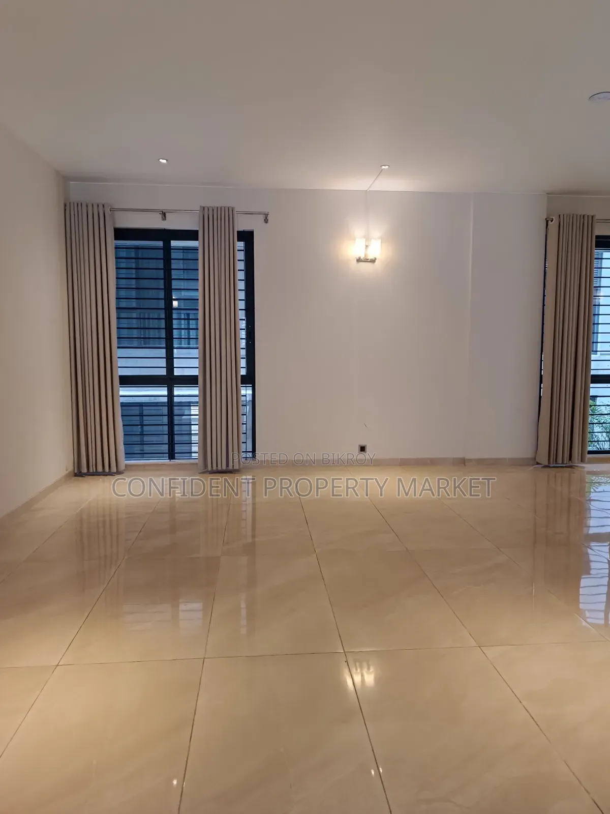 4bdrm Apartment in Baridhara for rent in Baridhara