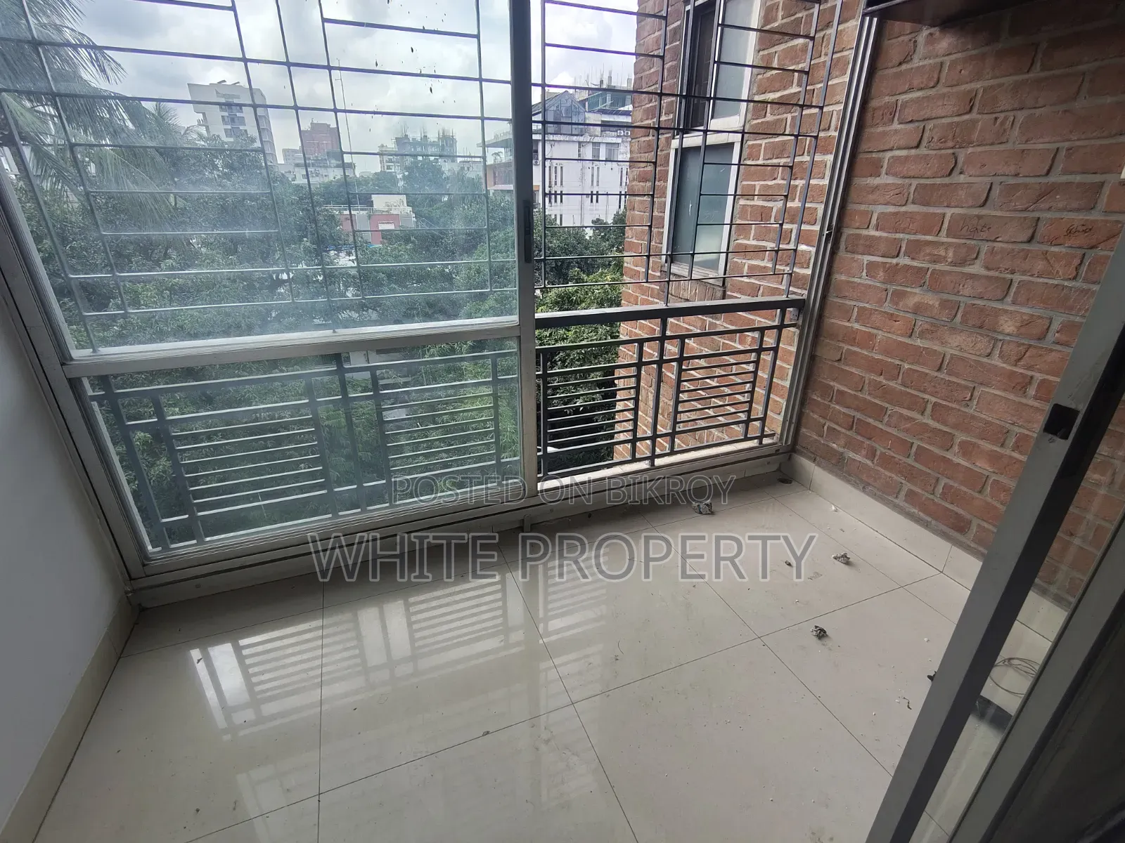 Furnished 3bdrm Apartment in White Property, Banani for rent in Banani