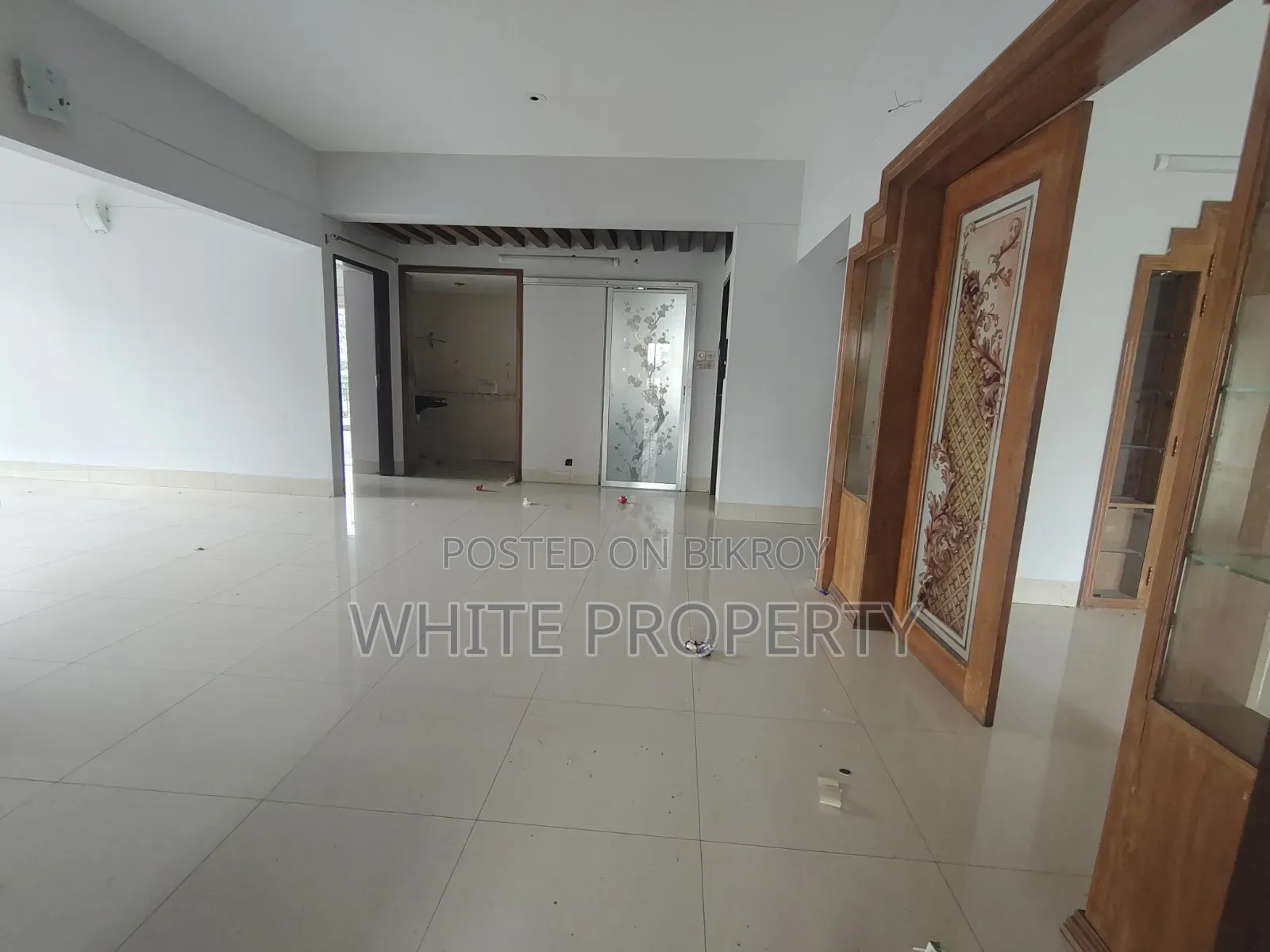 Furnished 3bdrm Apartment in White Property, Banani for rent in Banani