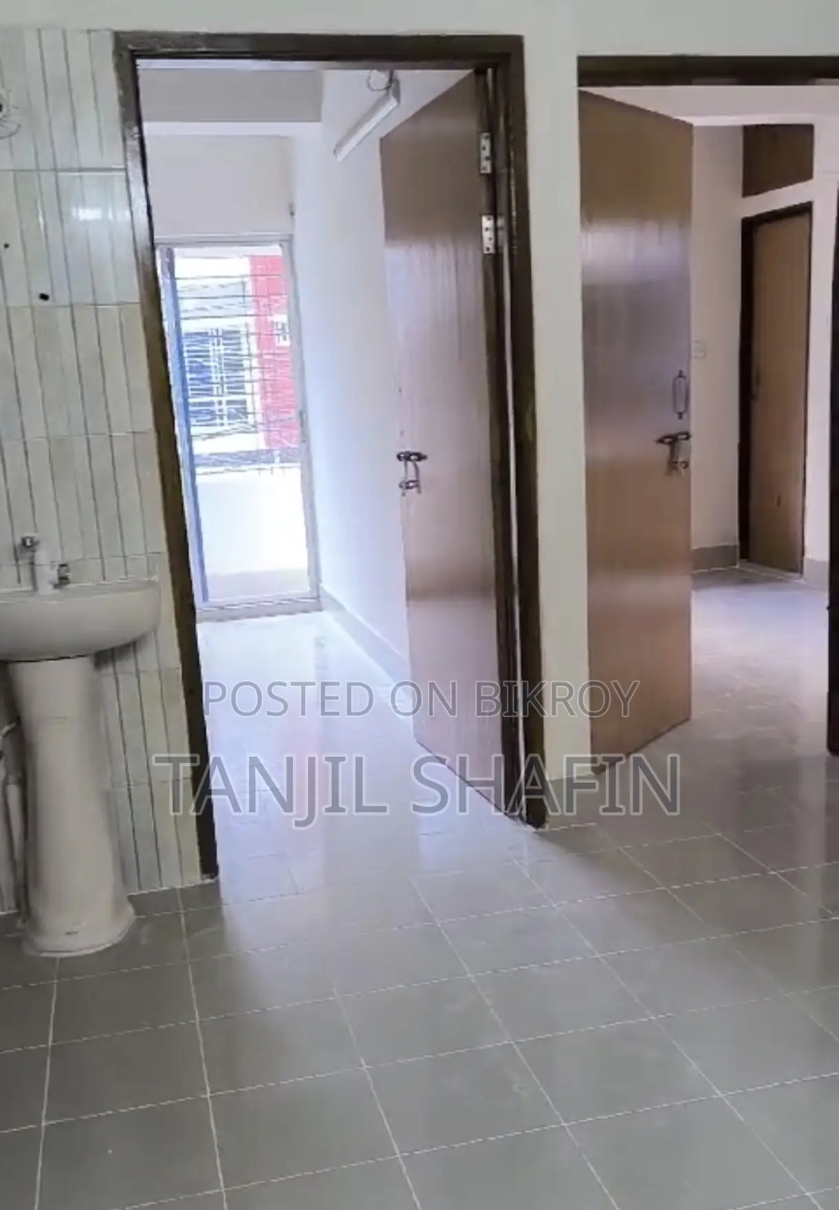 Furnished Mini Flat in Anjuman Tower, Hazaribagh for sale in Hazaribagh