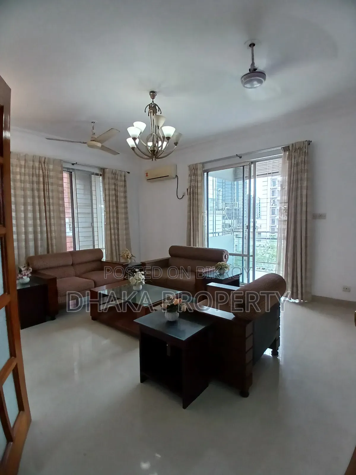 Furnished 3bdrm Apartment in Gulshan for sale in Gulshan