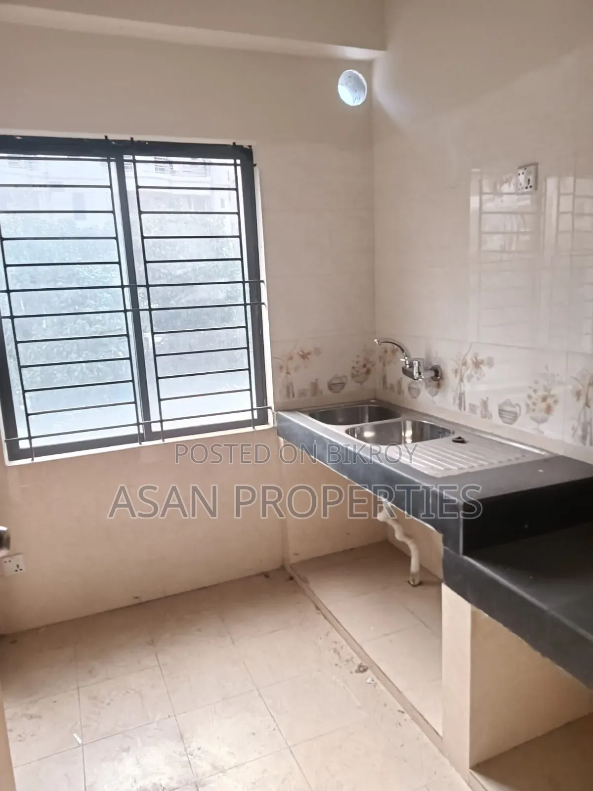 3 Bedroom Apartment in Lalmatia, Dhanmondi for Sale in Dhanmondi