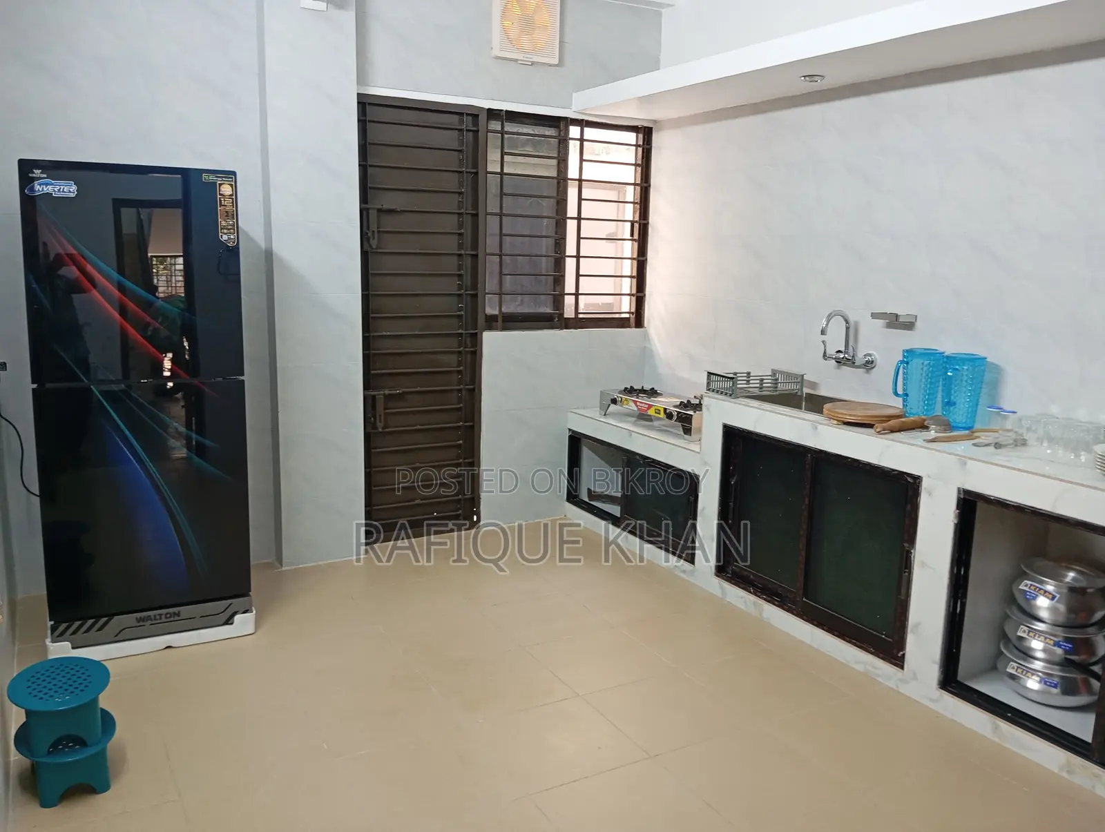 Furnished 5bdrm Apartment in Mathiura House, Uposhohor for rent in Uposhohor