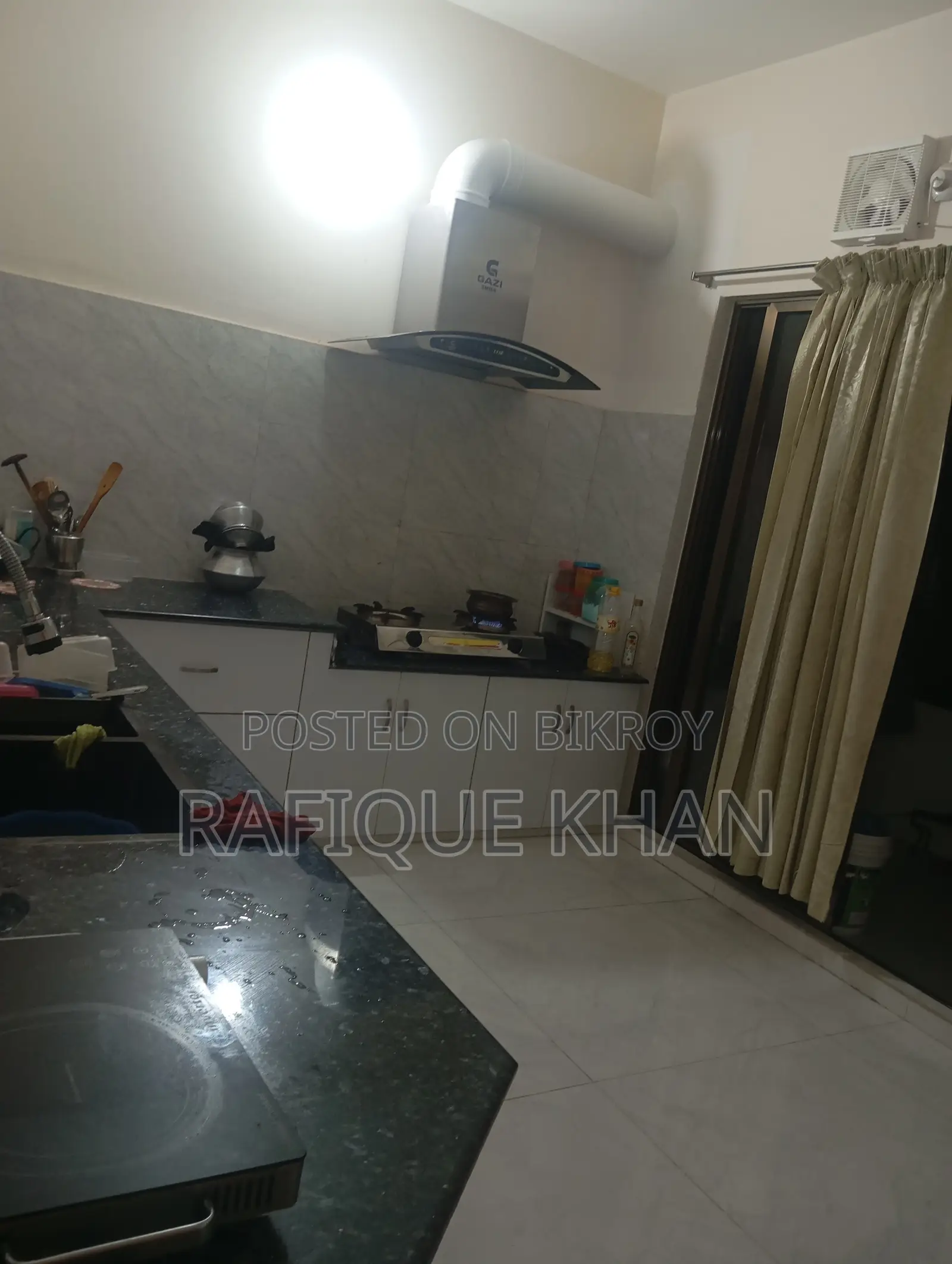 Furnished 5bdrm Apartment in Uposhohor for rent in Uposhohor