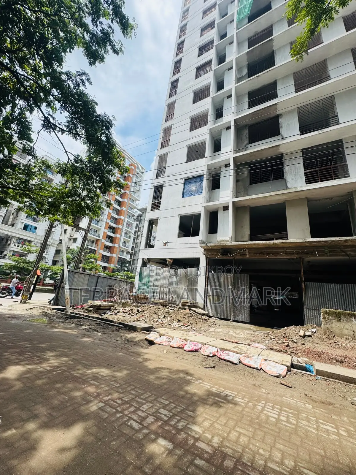 3bdrm Apartment in Basundhara for sale in Basundhara