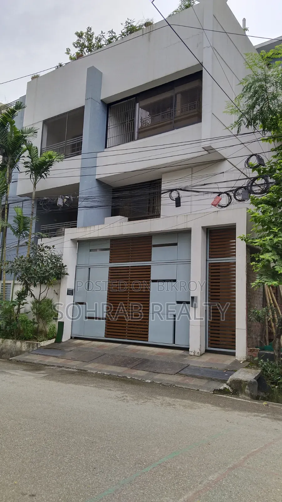 9bdrm House in Sohrab Realty, Uttara for sale in Uttara